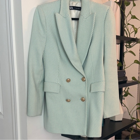 Zara Textured Double-Breasted Blazer 02367 - Picture 1 of 5